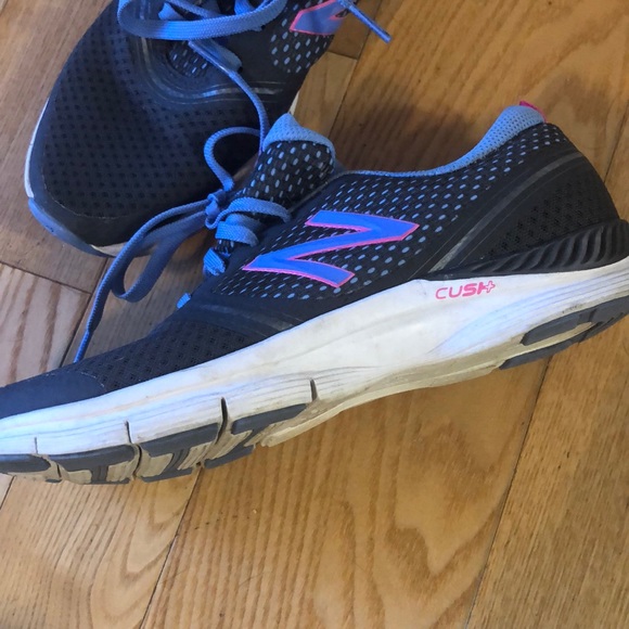 New Balance 711 sneakers - Picture 3 of 3